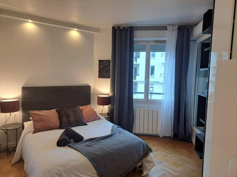 Appartement Aux Portes De Paris Et 5 Minutes Du Metro Шарантон-ле-Пон Екстер'єр фото